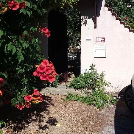 Le Mazet Du Thym Tatil Evi *