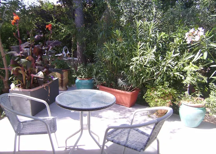 Le Mazet Du Thym * Restinclieres